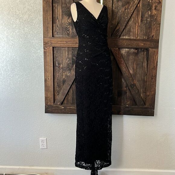 Lauren Ralph Lauren Sleeveless Cowl Neck Sequin Lace Gown - Picture 6 of 11